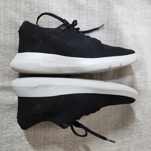 Kizik Men's Sz 7.5W - Picture 6 of 8